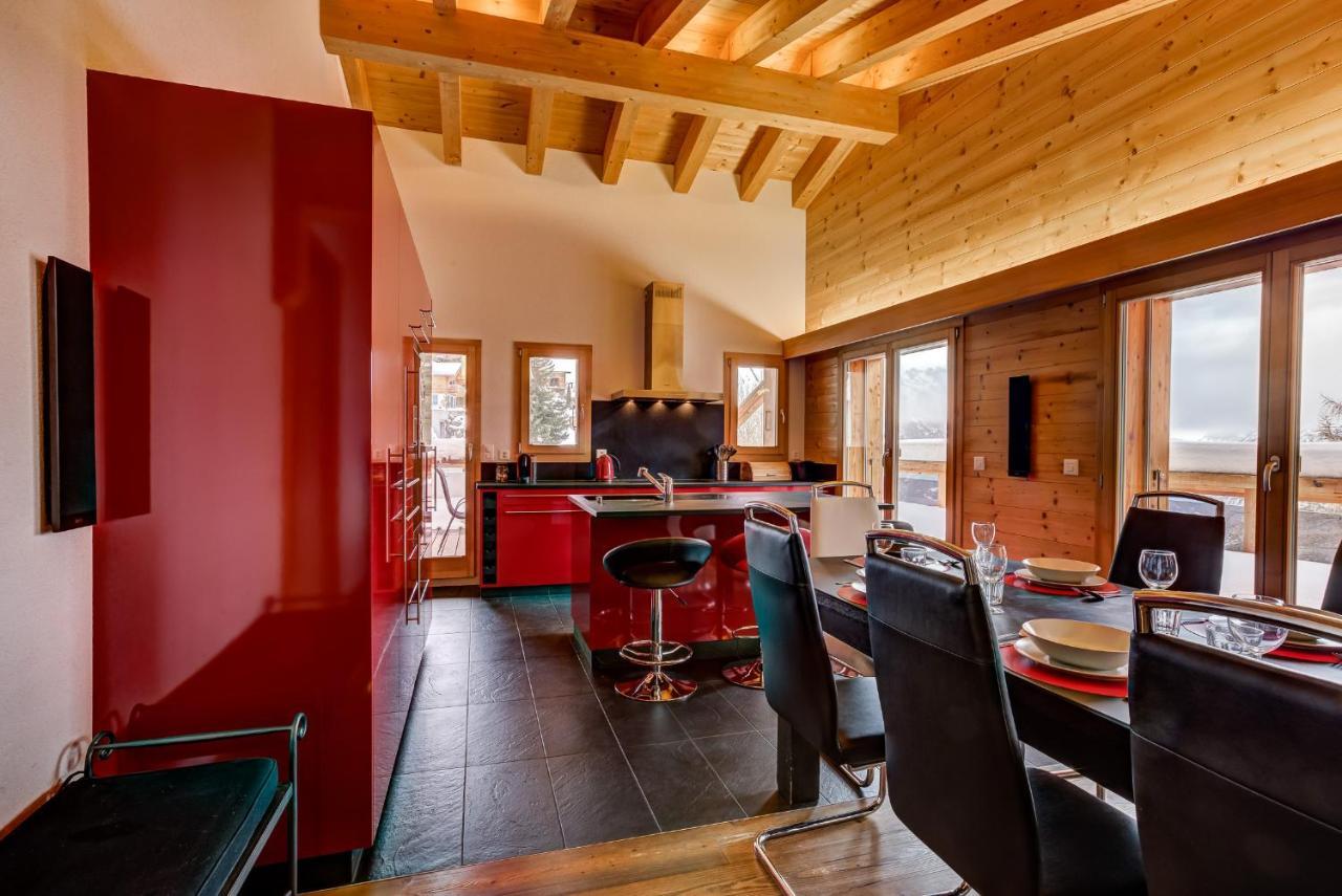 Chalet Flocon De Neige - Jacuzzi - Sauna La Tzoumaz Εξωτερικό φωτογραφία