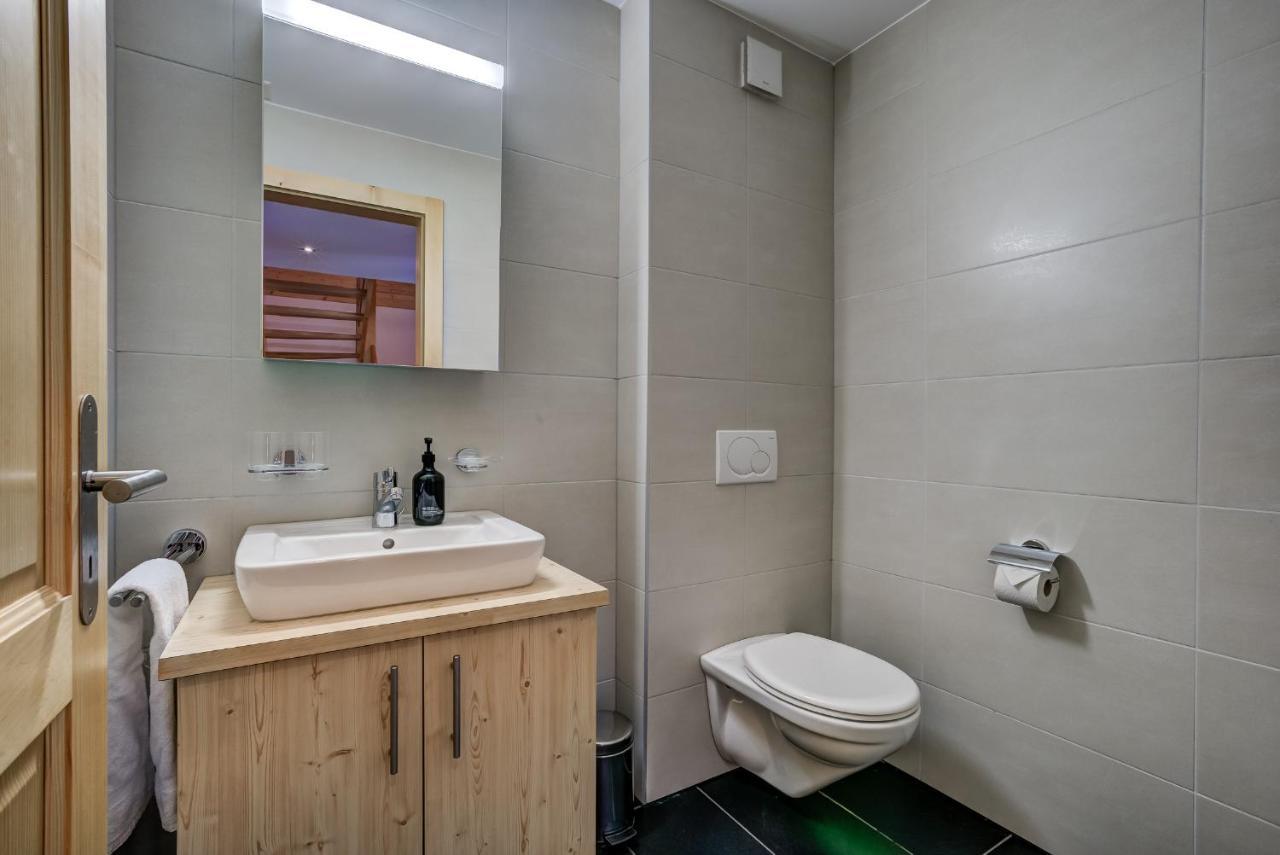 Chalet Flocon De Neige - Jacuzzi - Sauna La Tzoumaz Εξωτερικό φωτογραφία