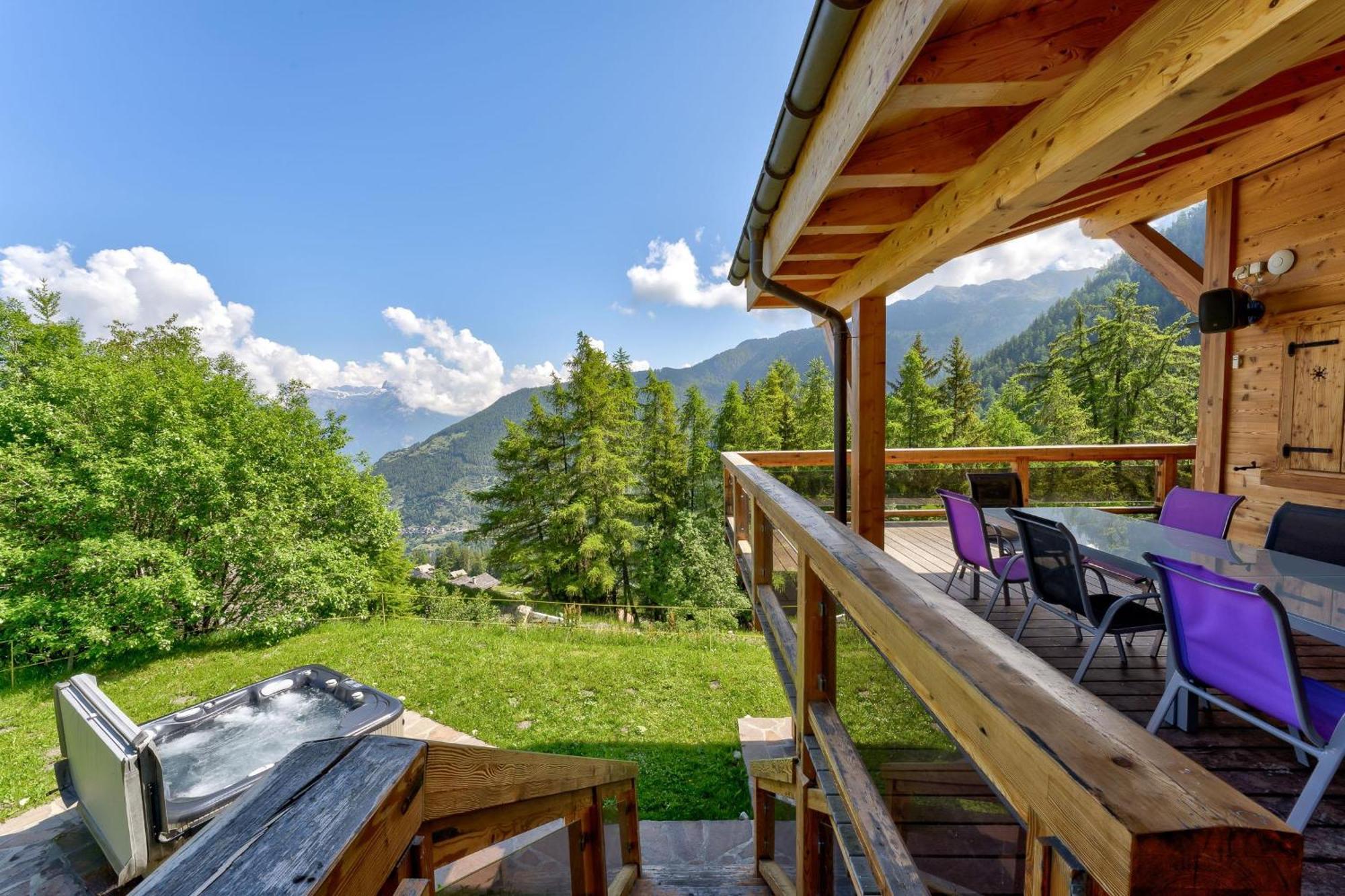 Chalet Flocon De Neige - Jacuzzi - Sauna La Tzoumaz Εξωτερικό φωτογραφία